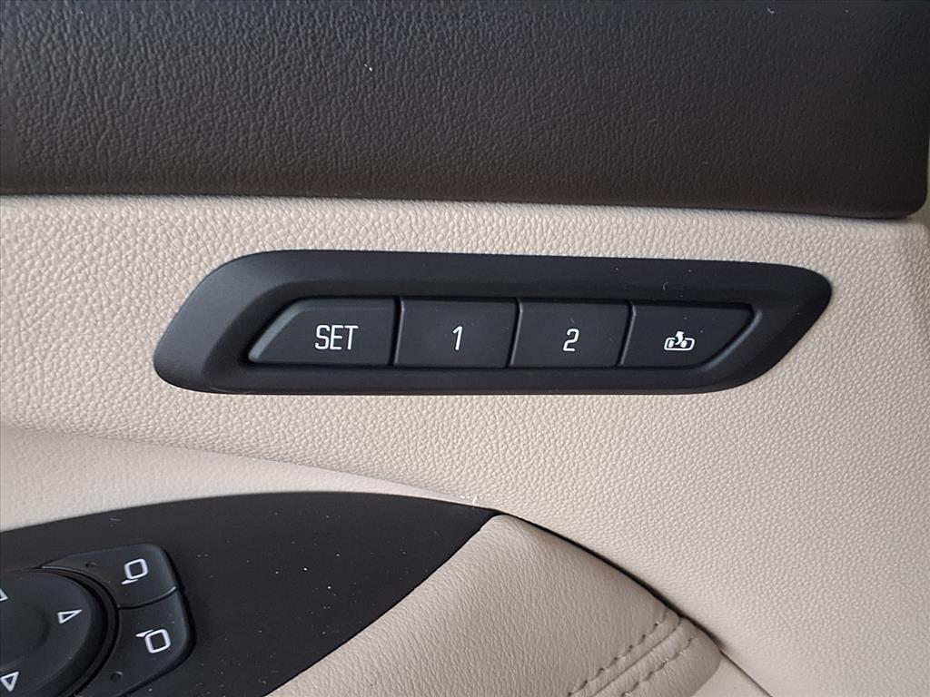 Buick LaCrosse  2017