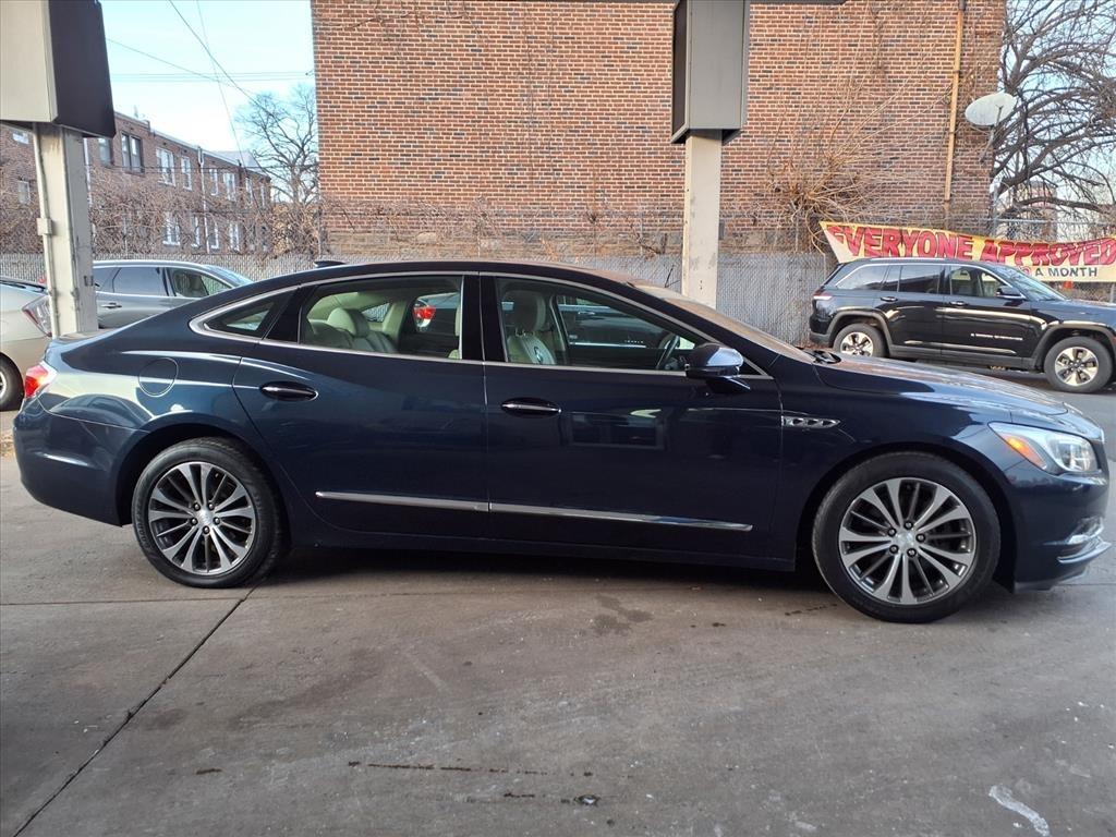 Buick LaCrosse  2017