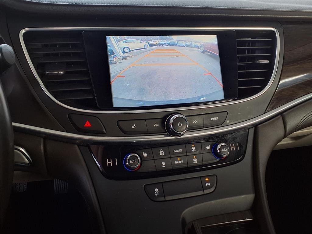 Buick LaCrosse  2017