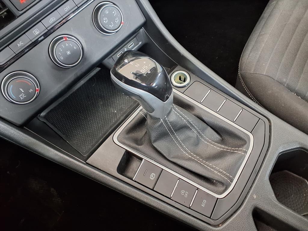 Volkswagen Jetta  2024