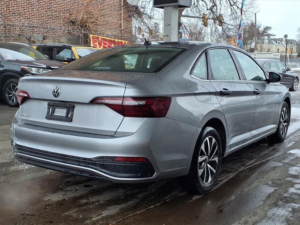 Volkswagen Jetta  2024