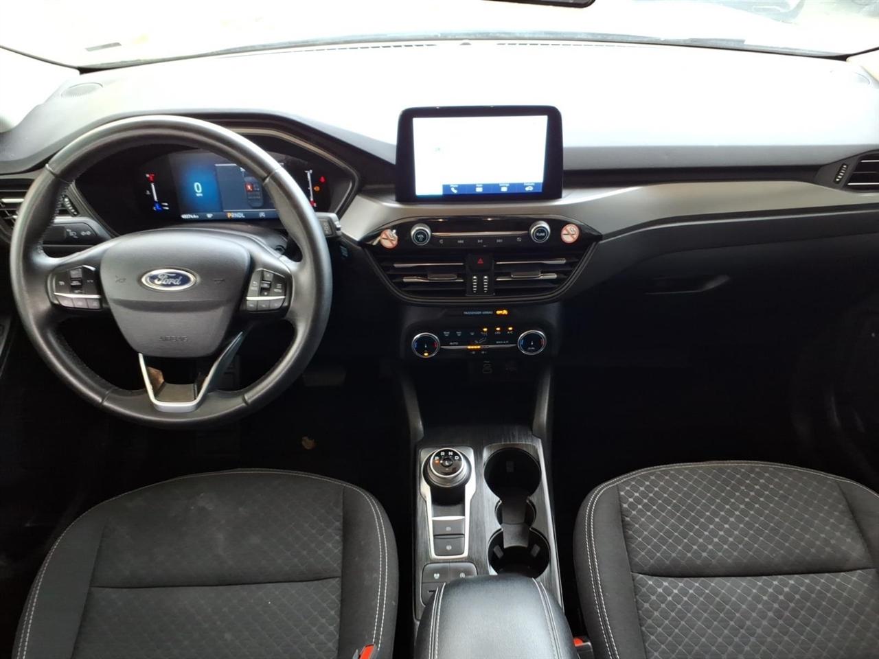 Ford Escape  2024