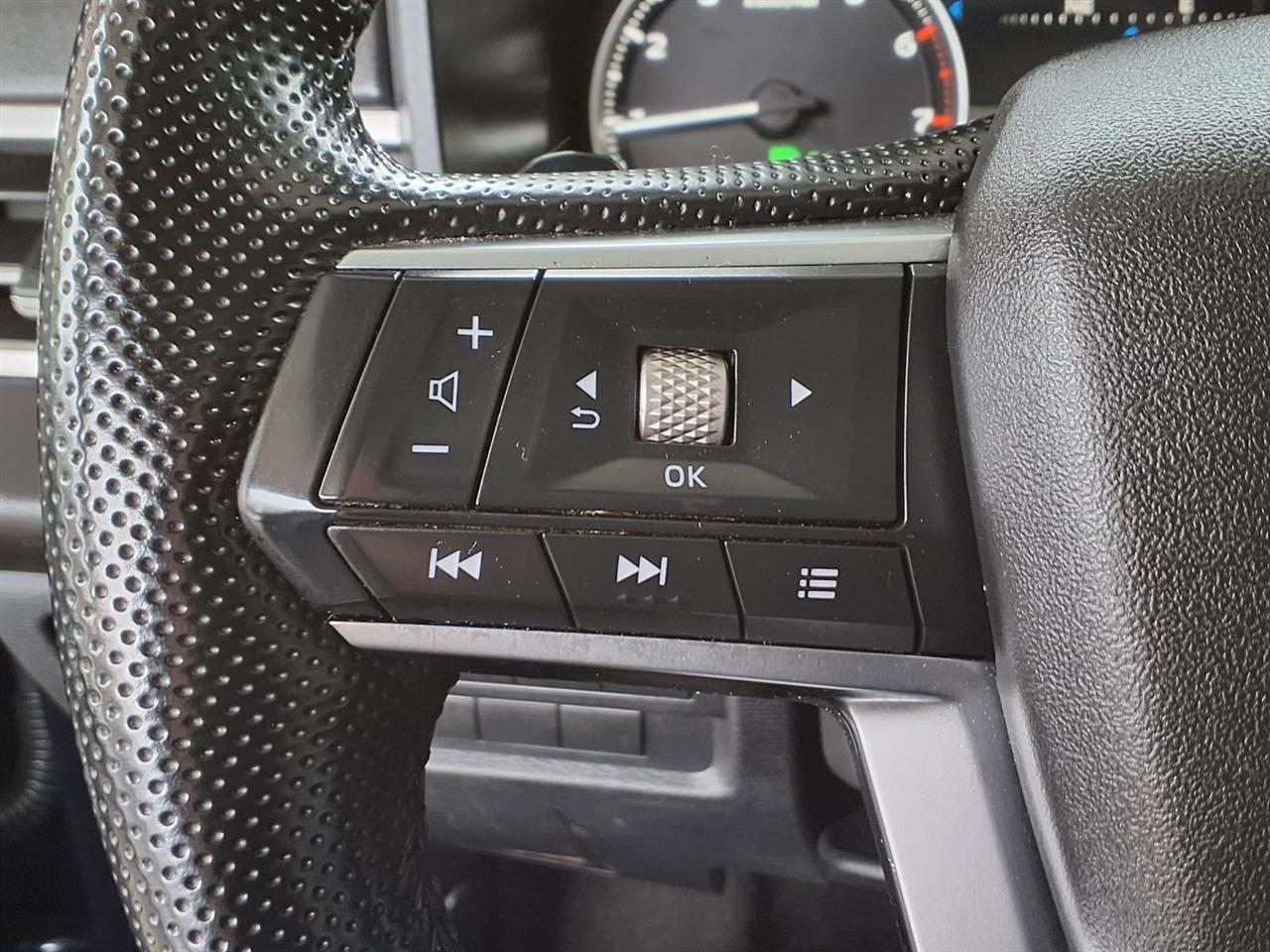 Mitsubishi Outlander  2024