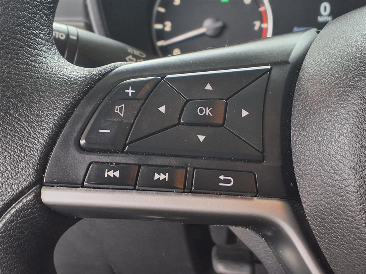Nissan Altima  2024