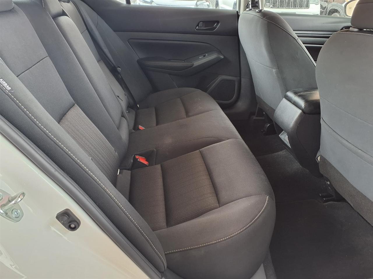 Nissan Altima  2024