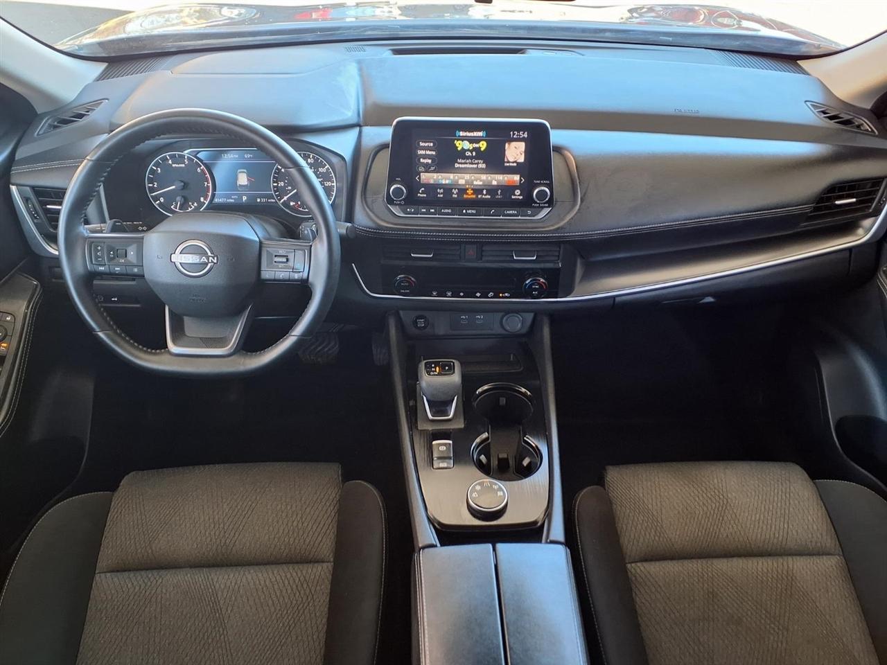 Nissan Rogue  2025