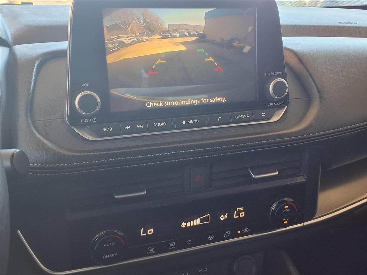 Nissan Rogue  2025
