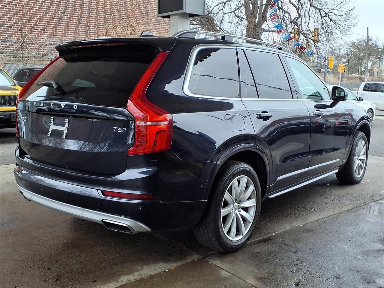 Volvo XC90  2017