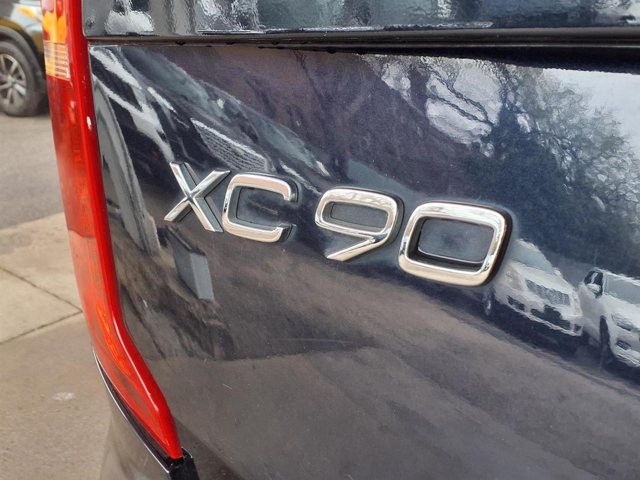 Volvo XC90  2017