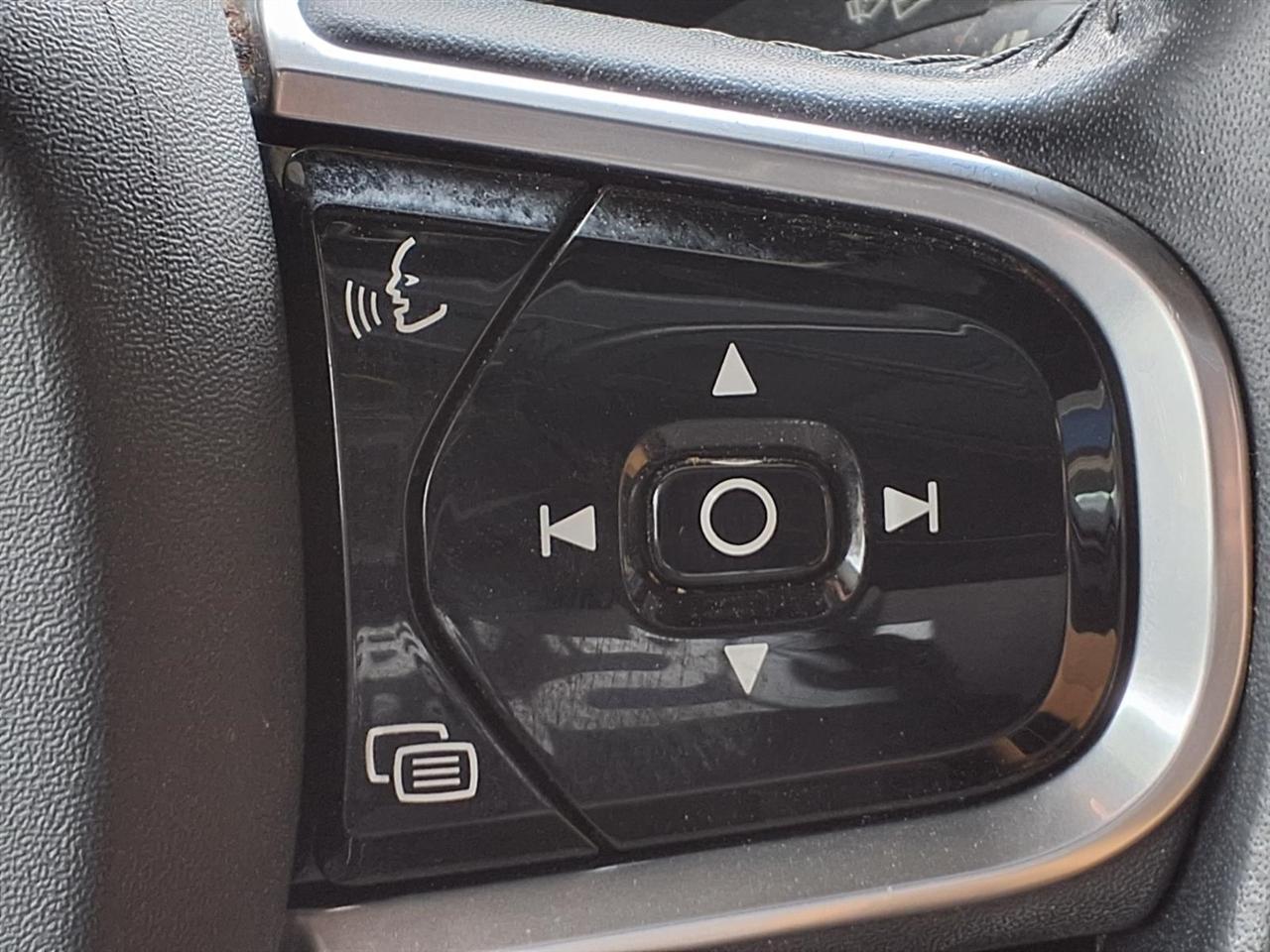 Volvo XC90  2017