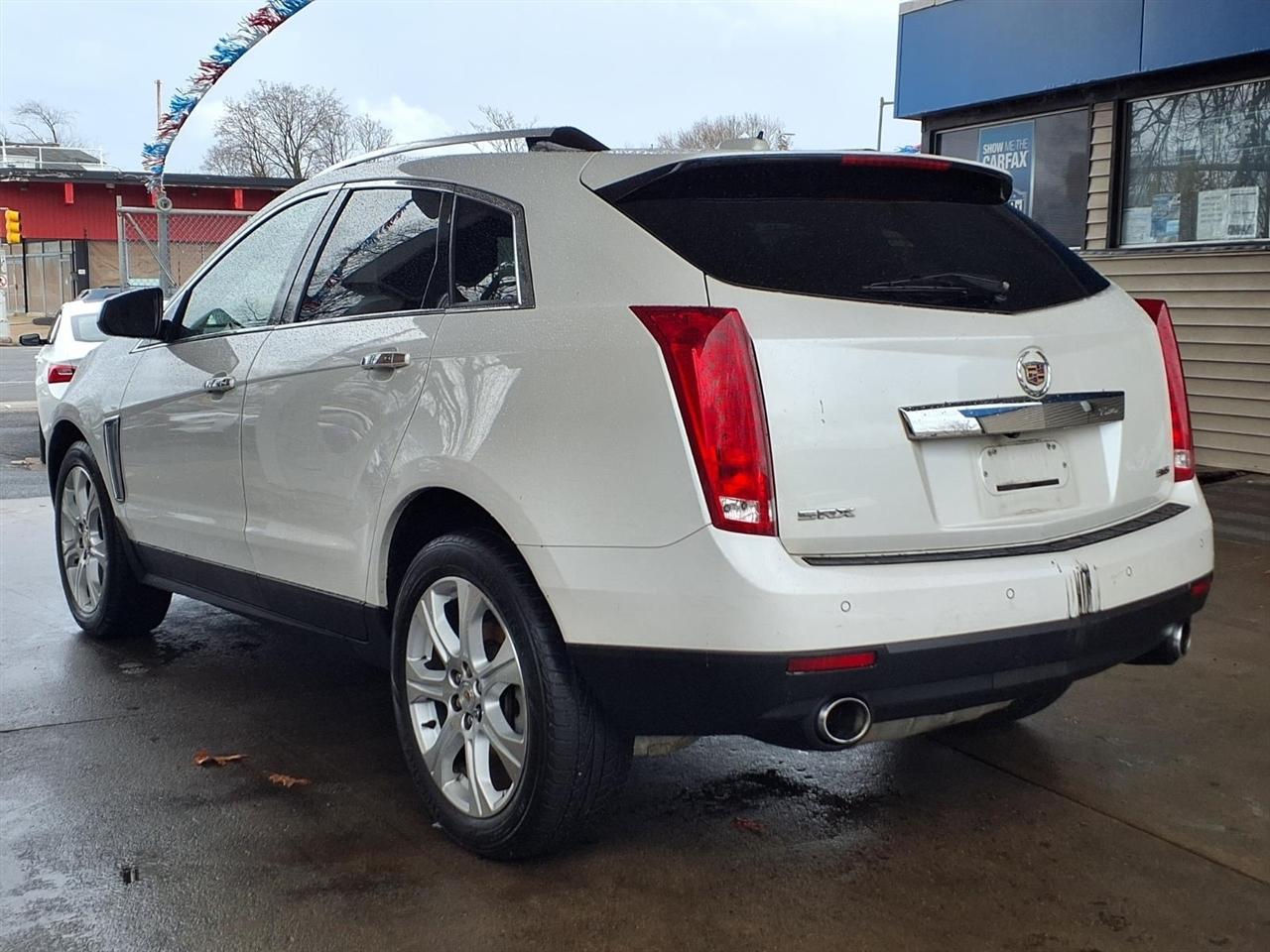 Cadillac SRX  2015