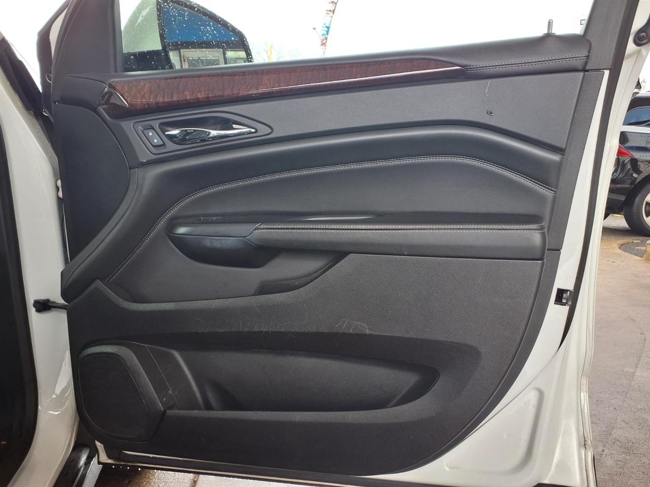 Cadillac SRX  2015