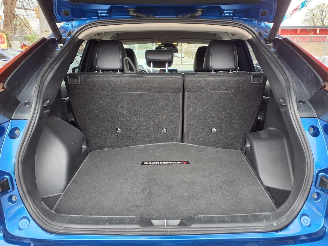 Mitsubishi Eclipse Cross  2025