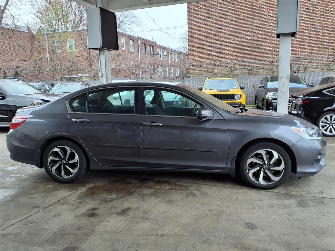 Honda Accord Sedan  2017