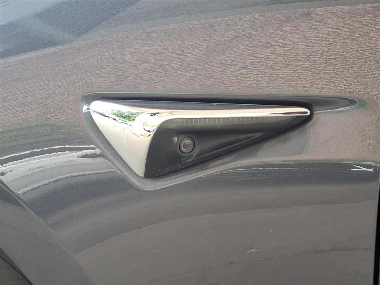 Tesla Model 3  2018