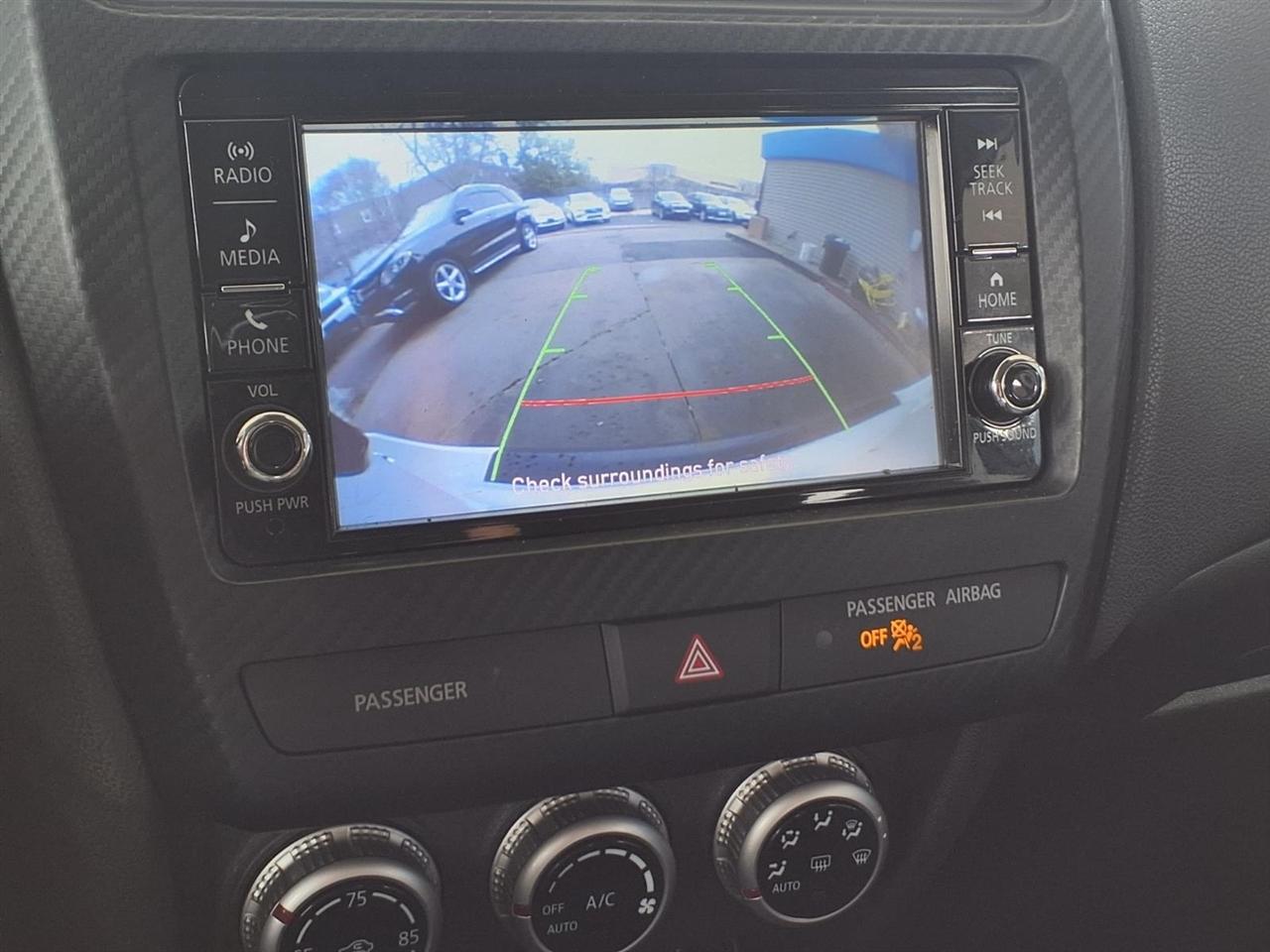 Mitsubishi Outlander Sport  2021