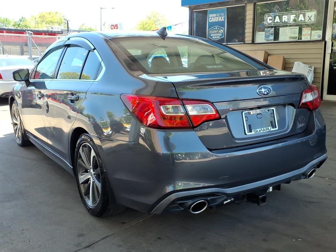 Subaru Legacy  2018