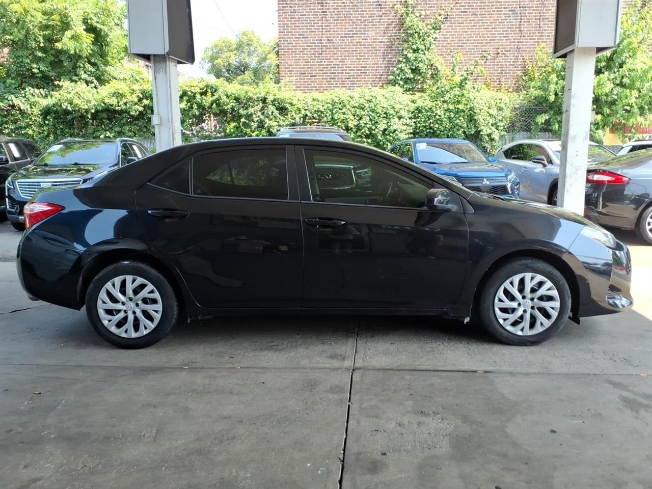 Toyota Corolla  2018
