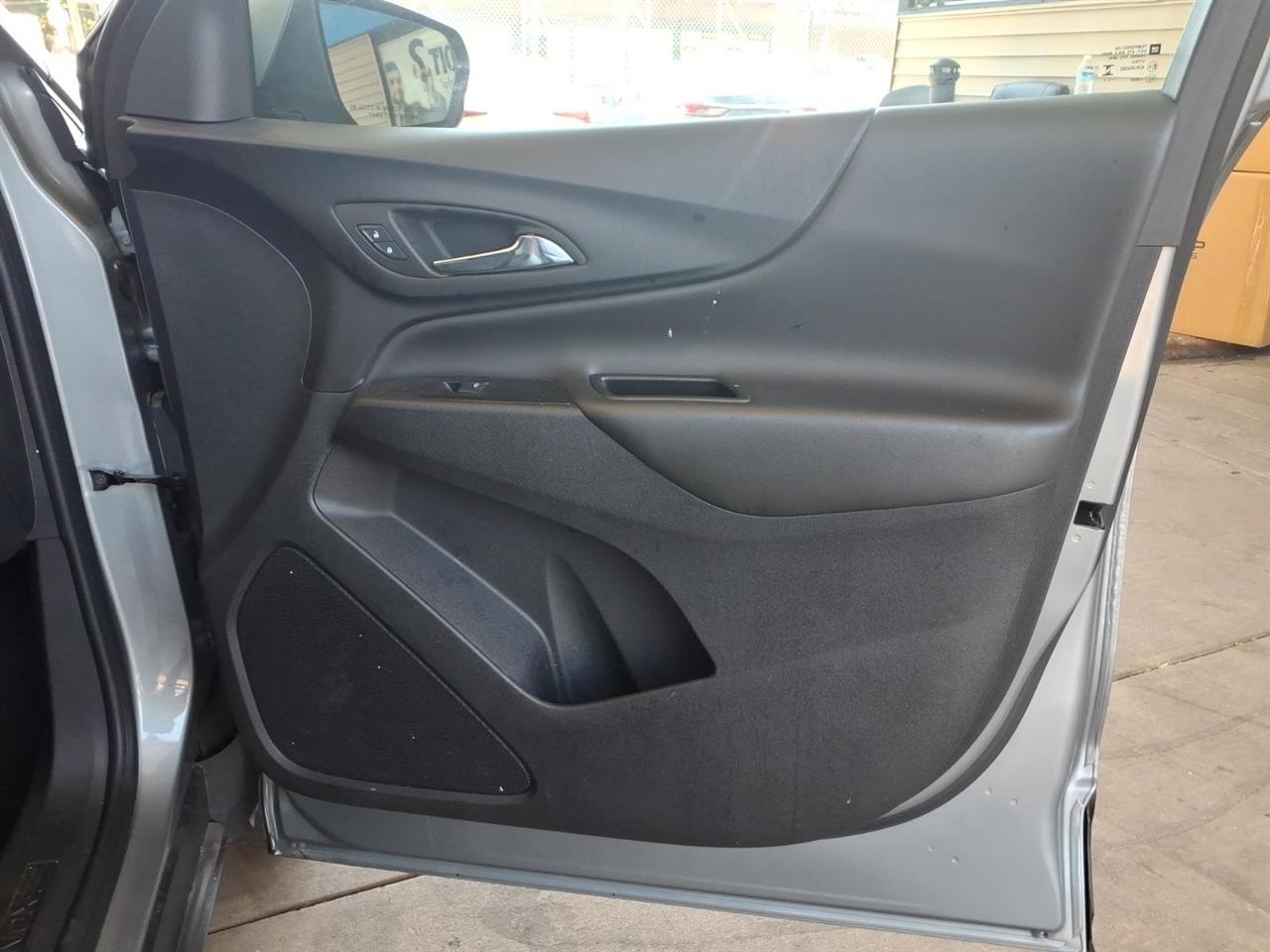 Chevrolet Equinox AWD 4dr LT w/1LT 2024