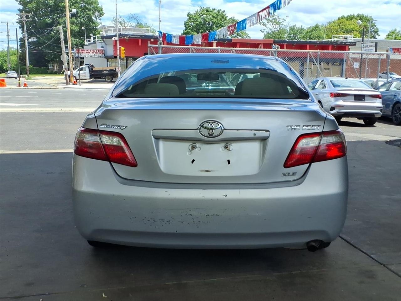 Toyota Camry  2007