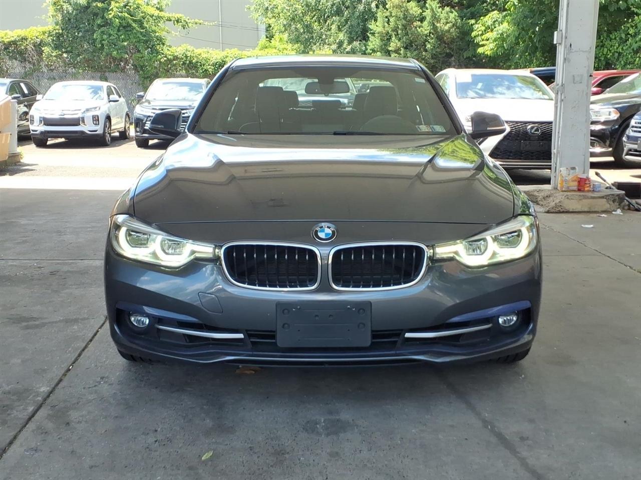 BMW 3 Series  2018