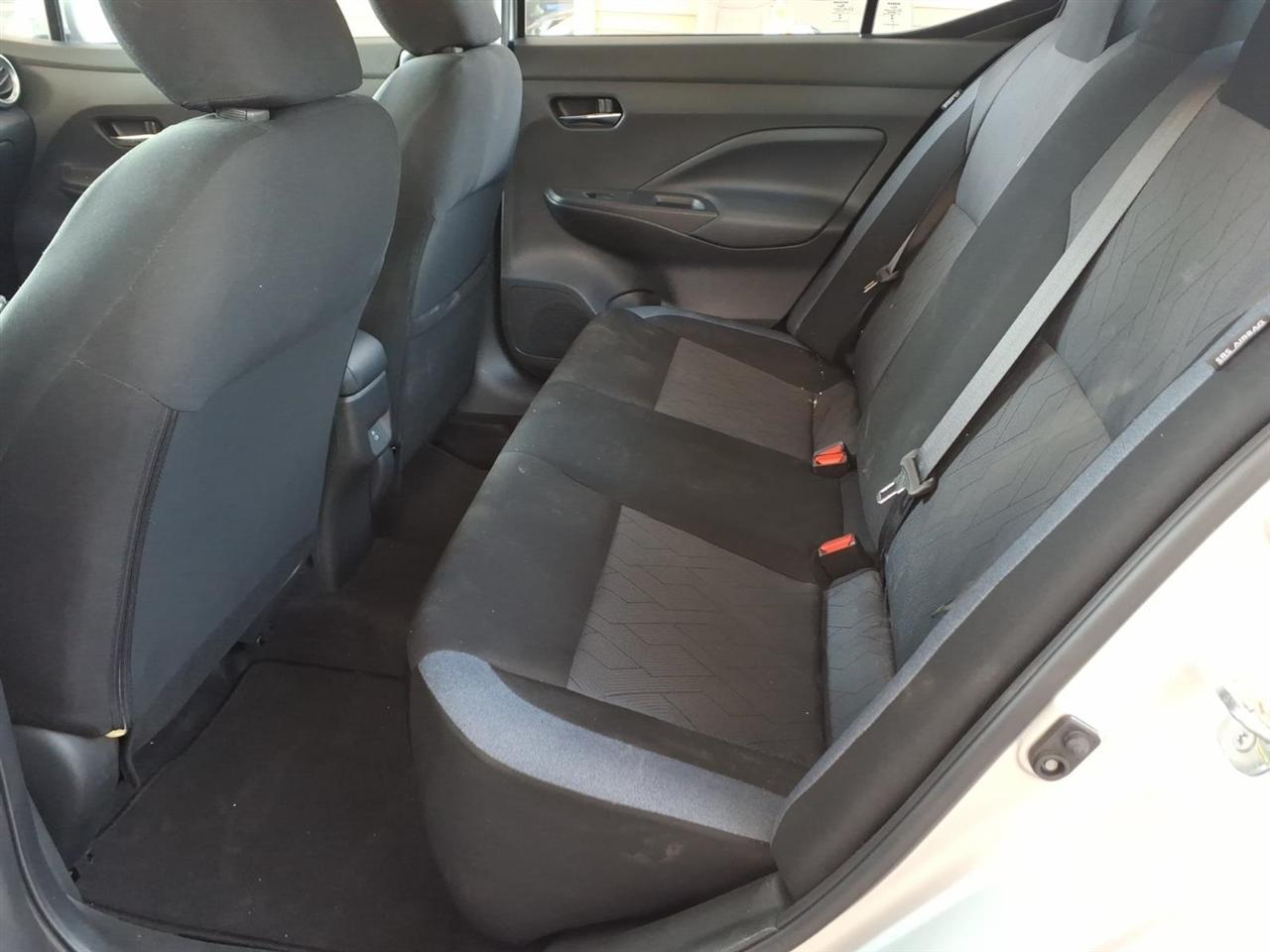 Nissan Versa  2025
