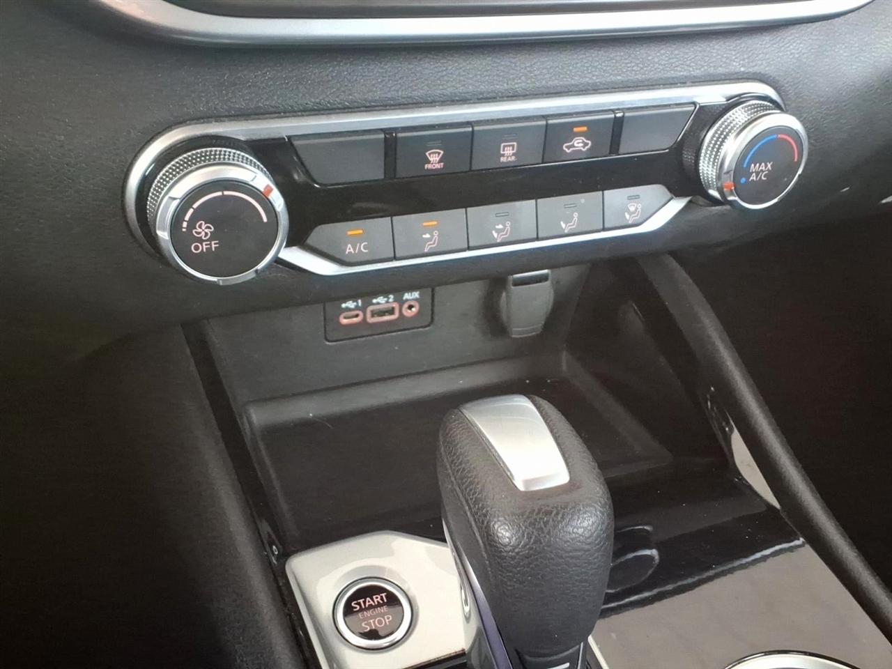 Nissan Altima  2024