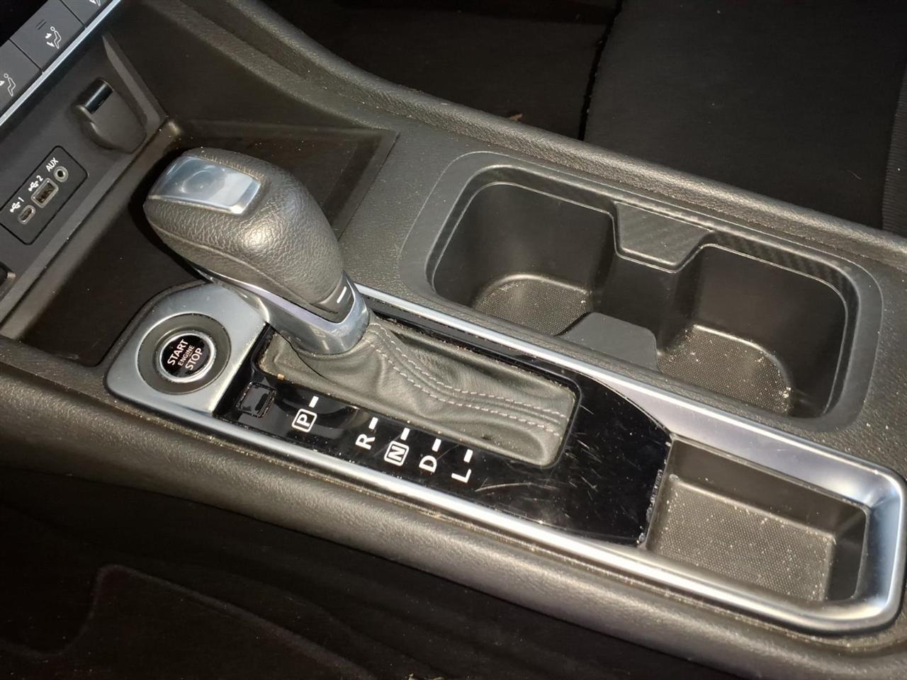 Nissan Sentra  2024