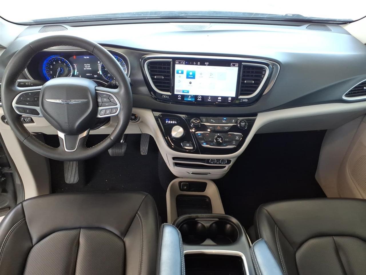 Chrysler Pacifica  2023