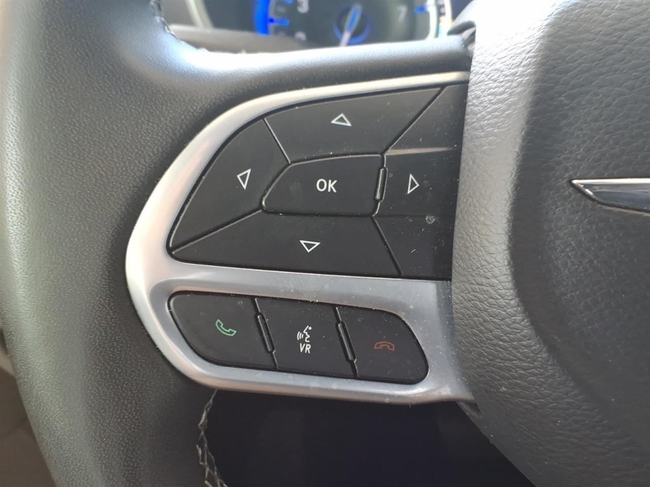 Chrysler Pacifica  2023