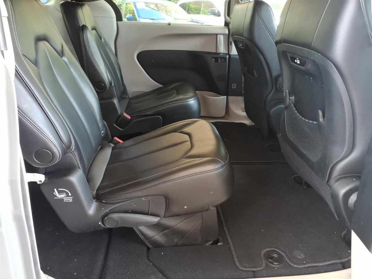 Chrysler Pacifica  2023