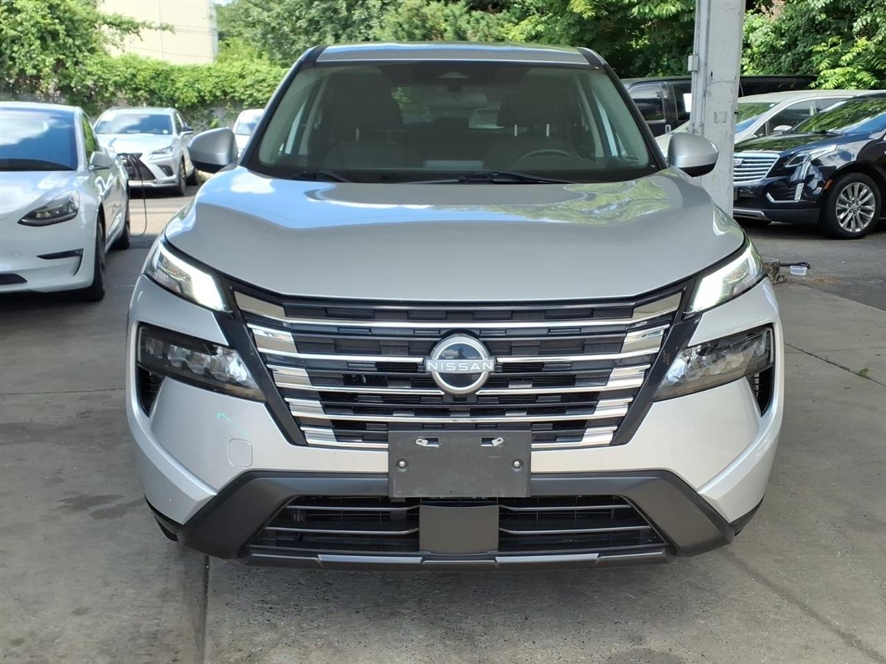 Nissan Rogue  2024