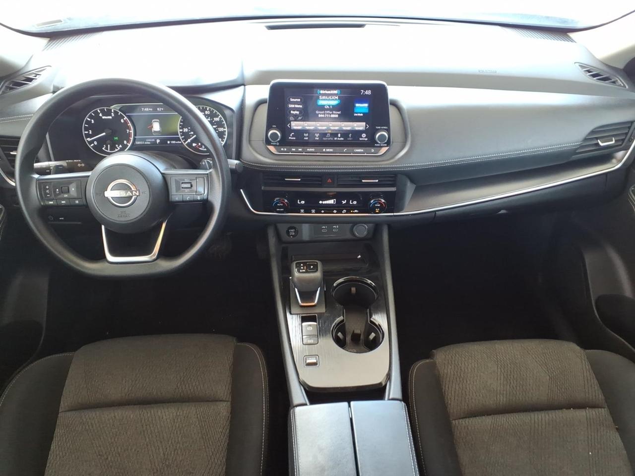 Nissan Rogue  2024