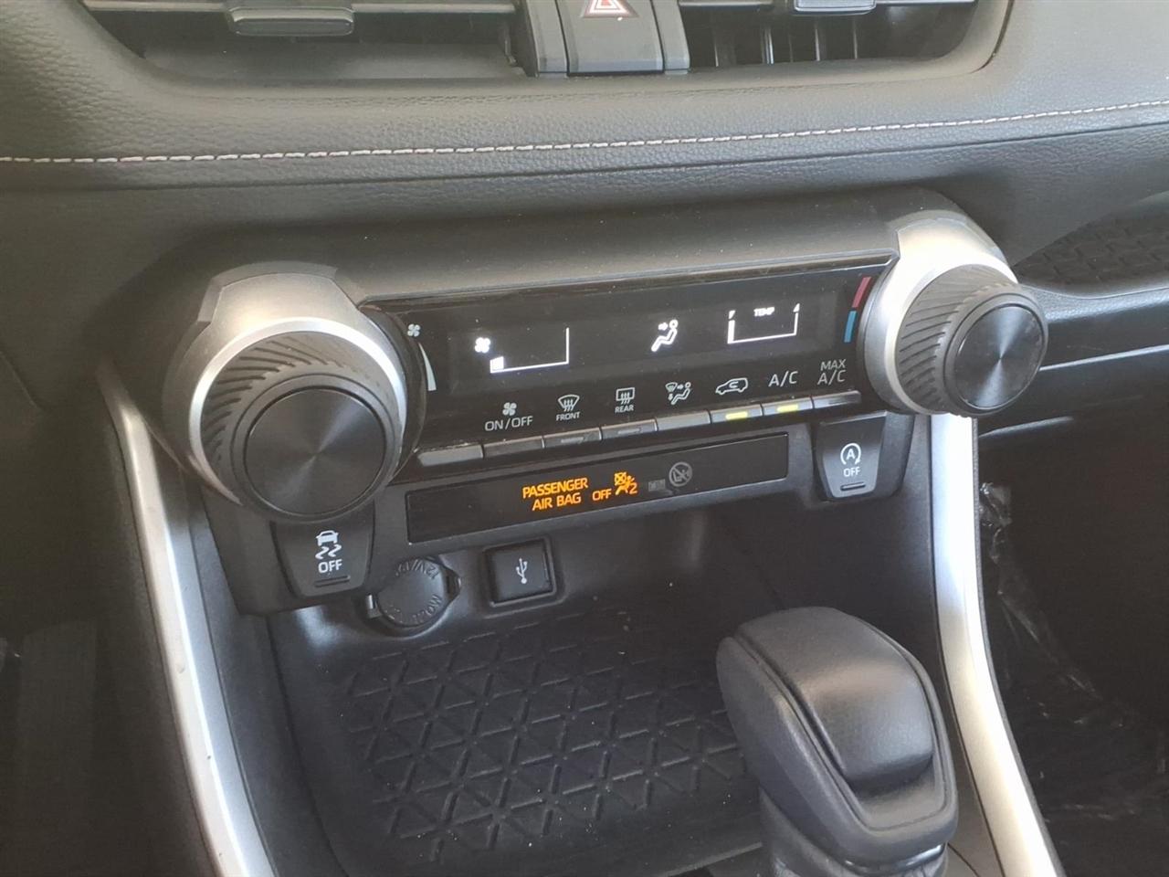 Toyota RAV4  2020