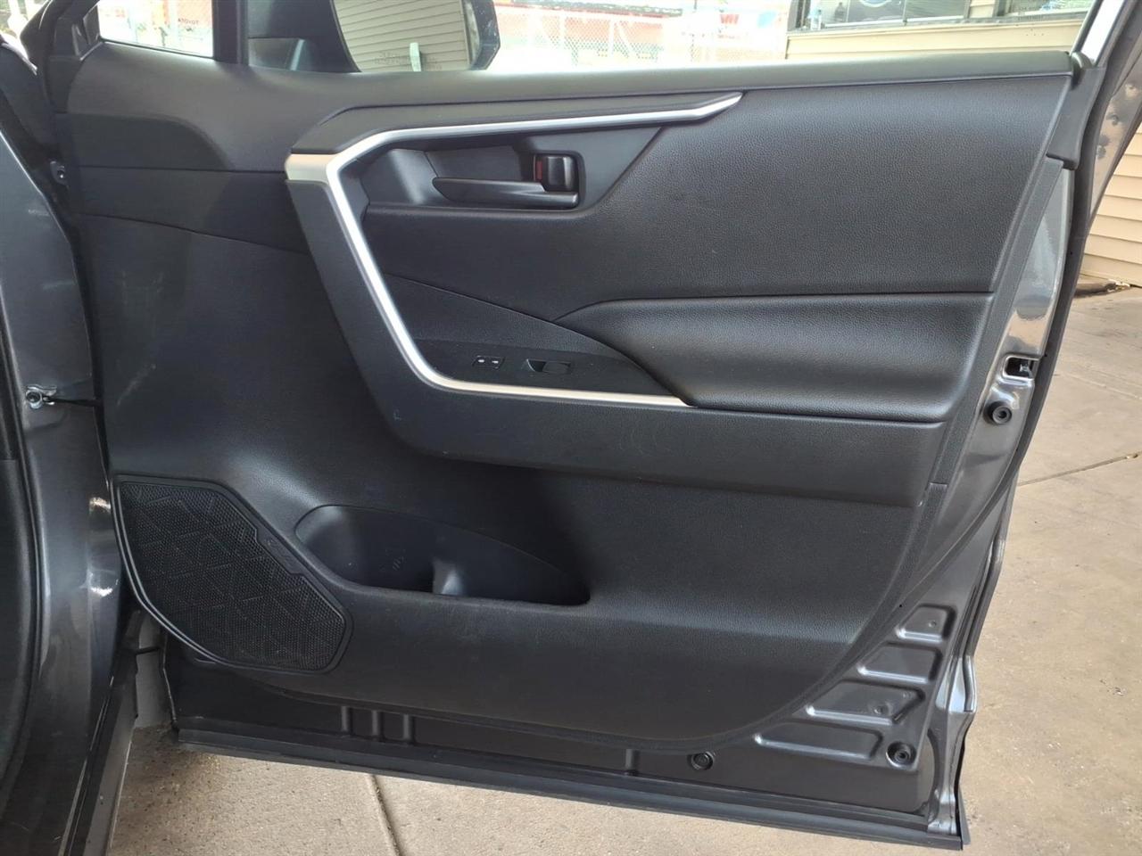 Toyota RAV4  2020