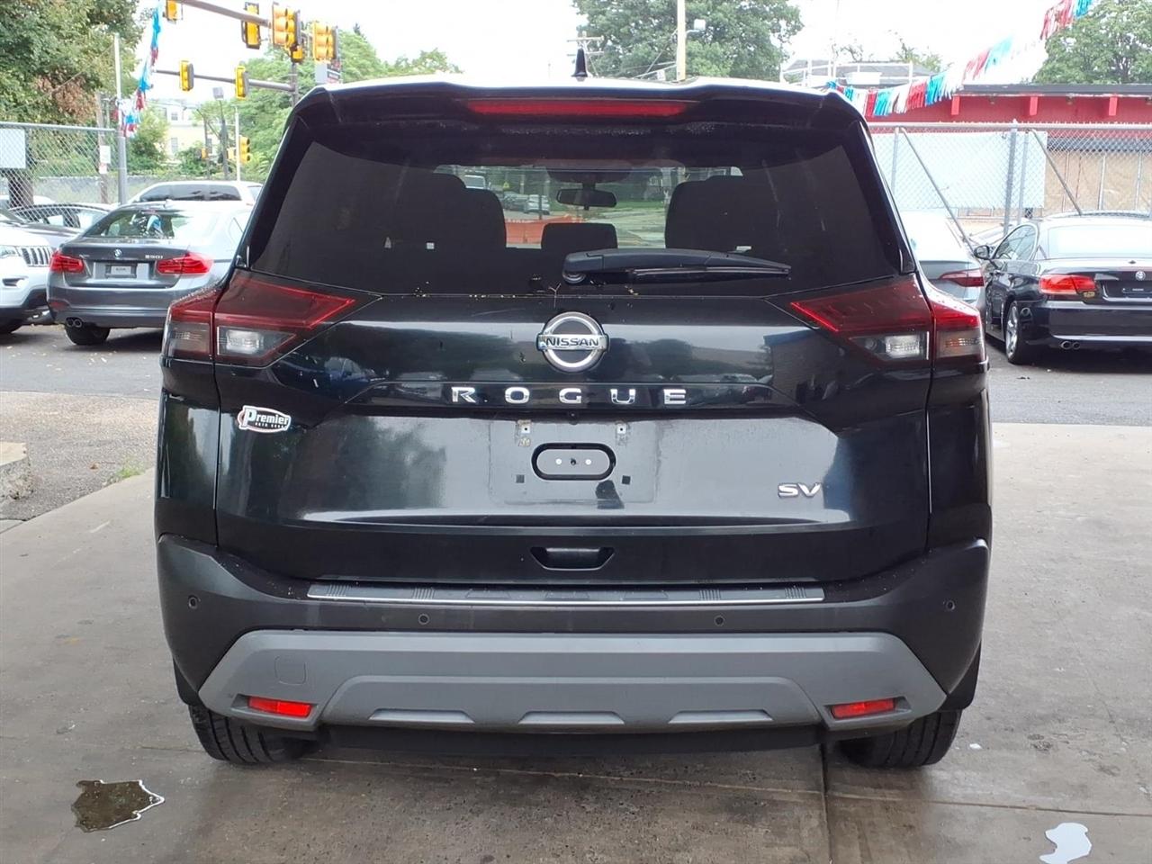 Nissan Rogue  2021
