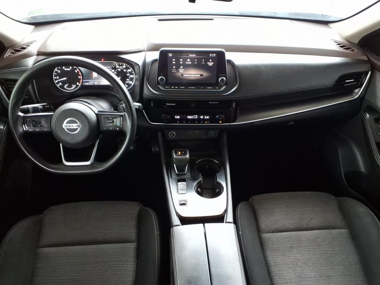 Nissan Rogue  2021