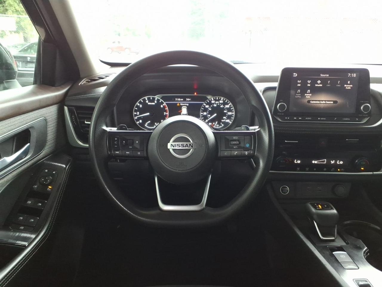 Nissan Rogue  2021