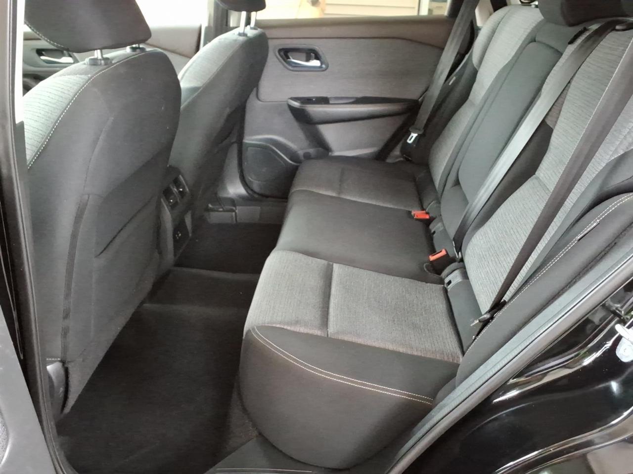 Nissan Rogue  2021