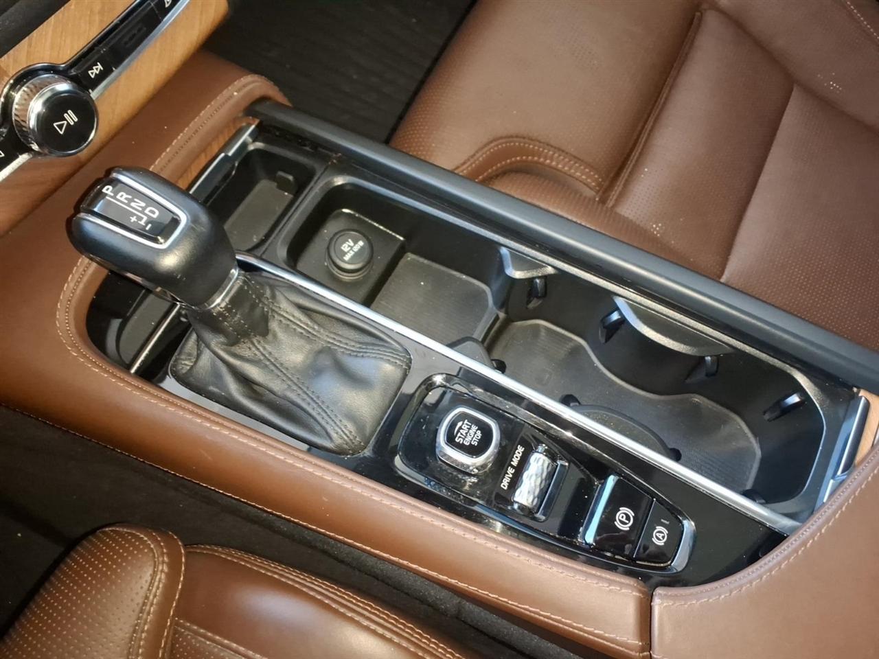 Volvo XC90  2019