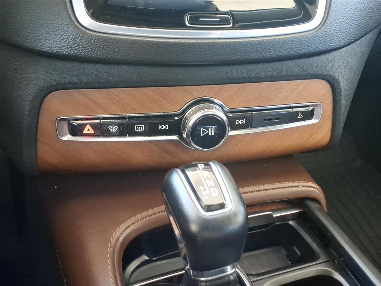 Volvo XC90  2019