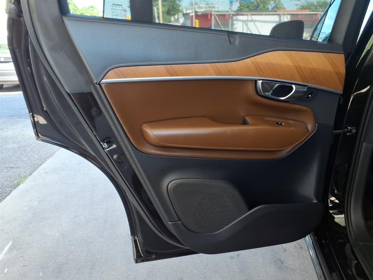 Volvo XC90  2019