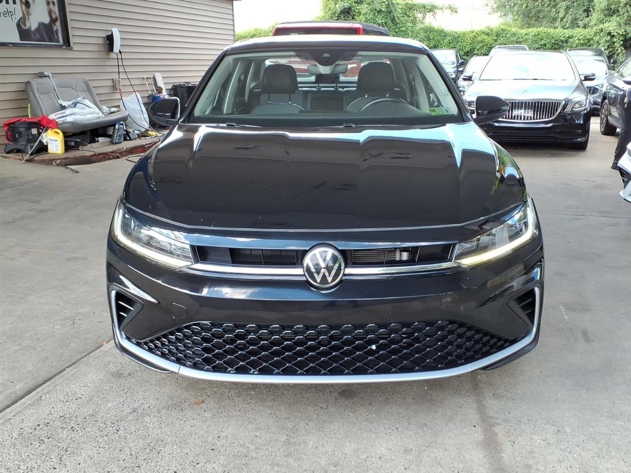 Volkswagen Jetta  2025