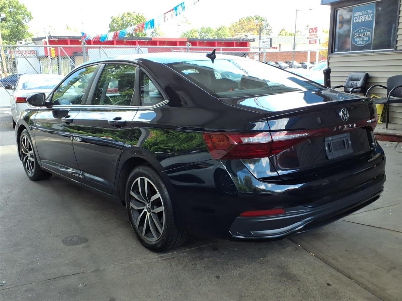 Volkswagen Jetta  2025