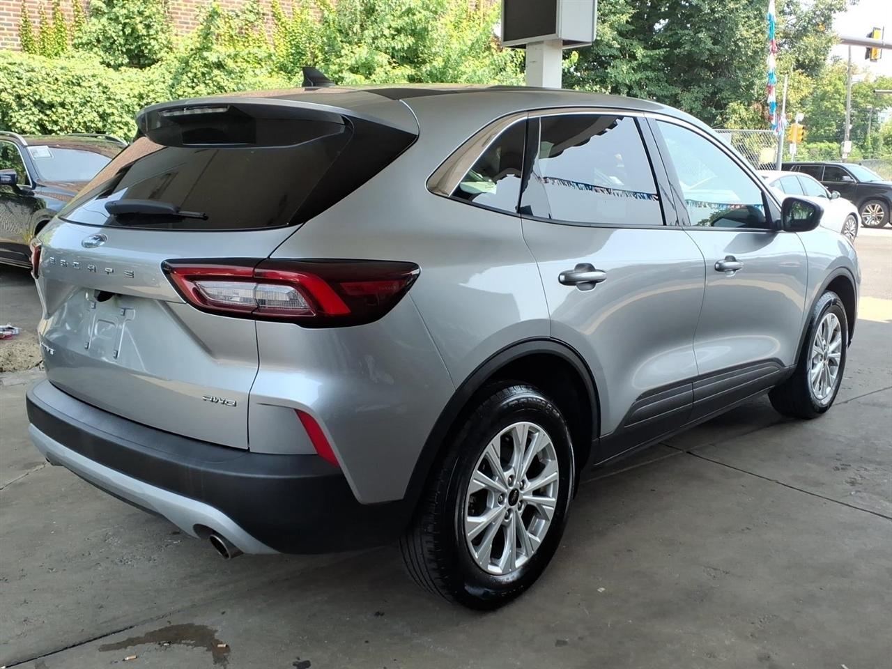 Ford Escape  2024