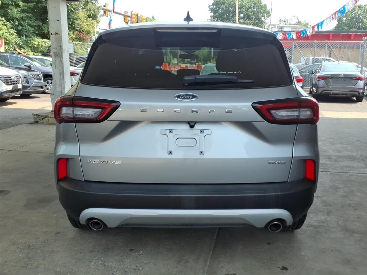 Ford Escape  2024
