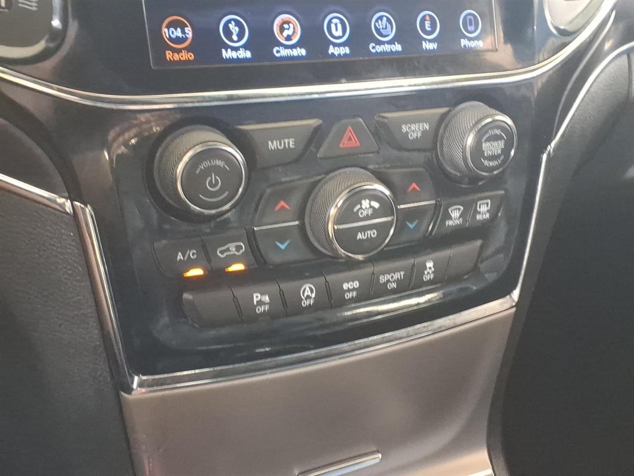 Jeep Grand Cherokee  2019