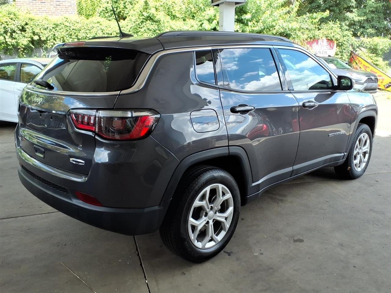 Jeep Compass  2024