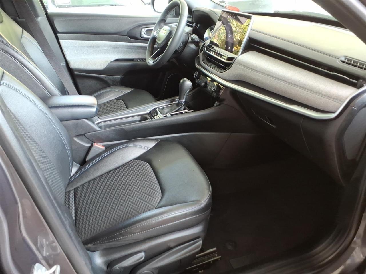 Jeep Compass  2024