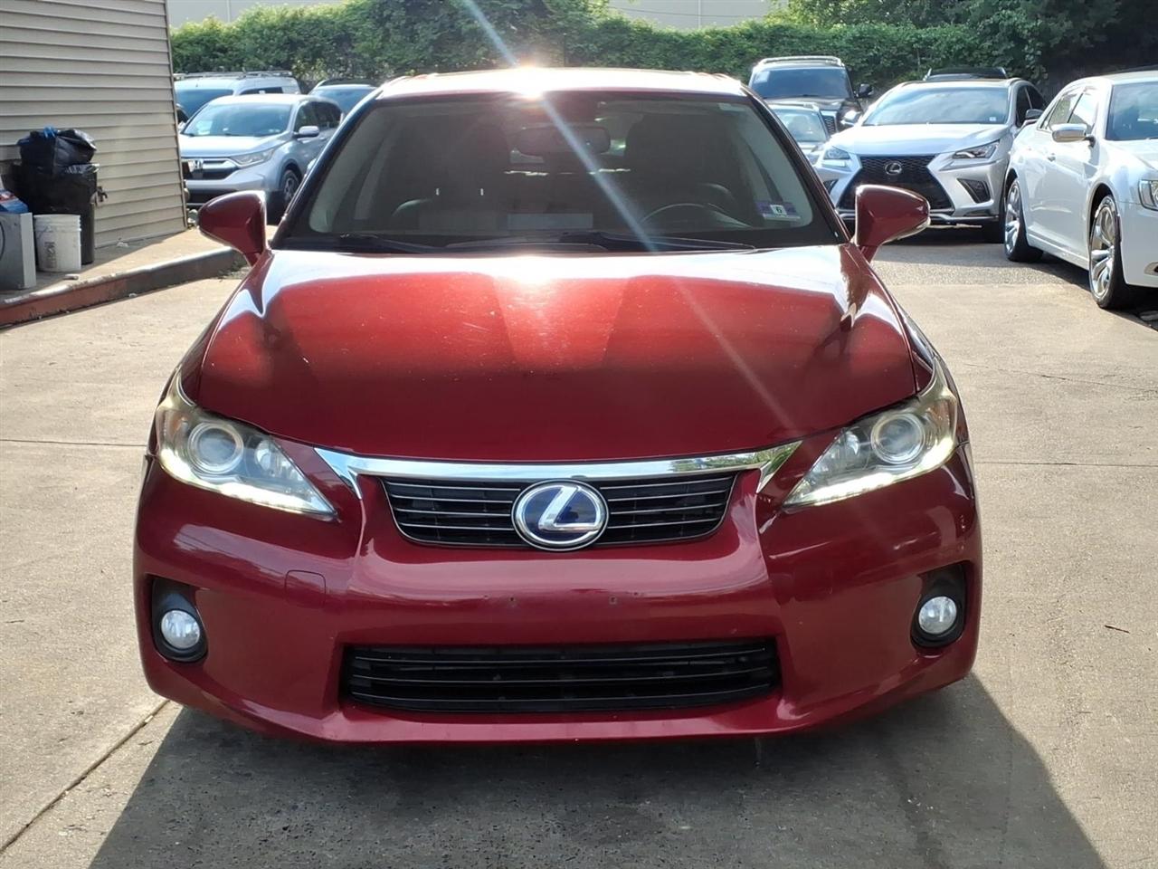 Lexus CT 200h  2013